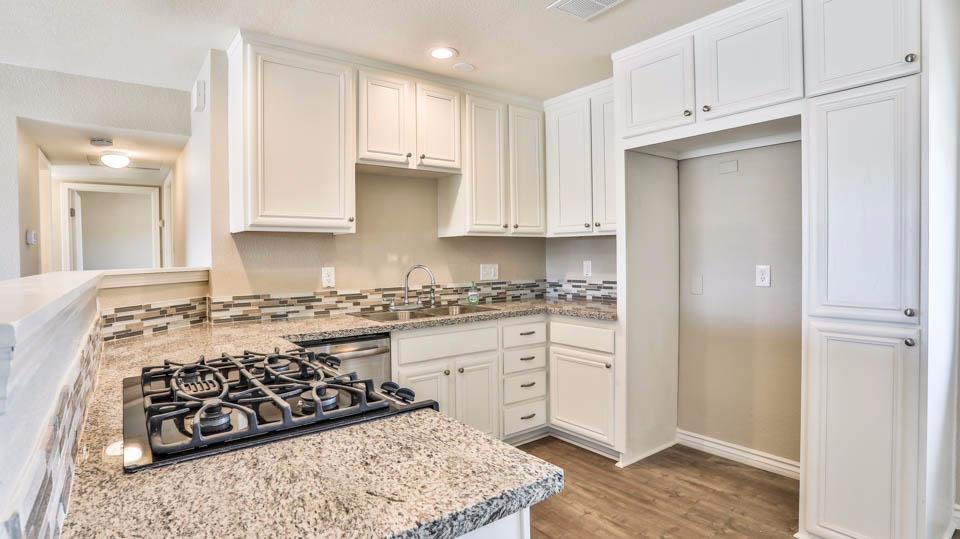 12890 Iroquois Rd, Apple Valley, CA 92308 photo 12