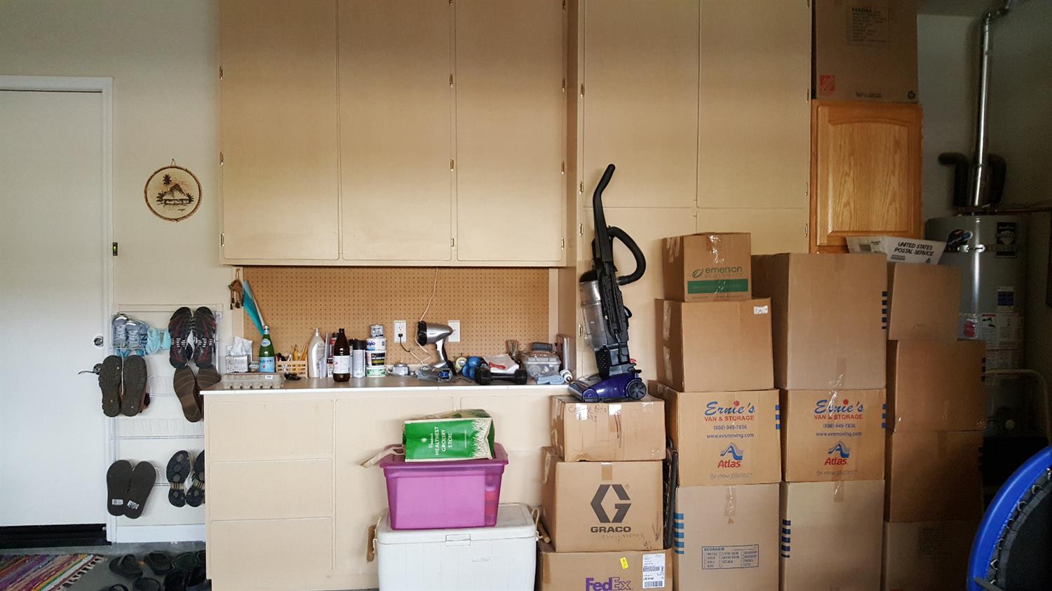 Undisclosed, Apple Valley, CA 92308 photo 13