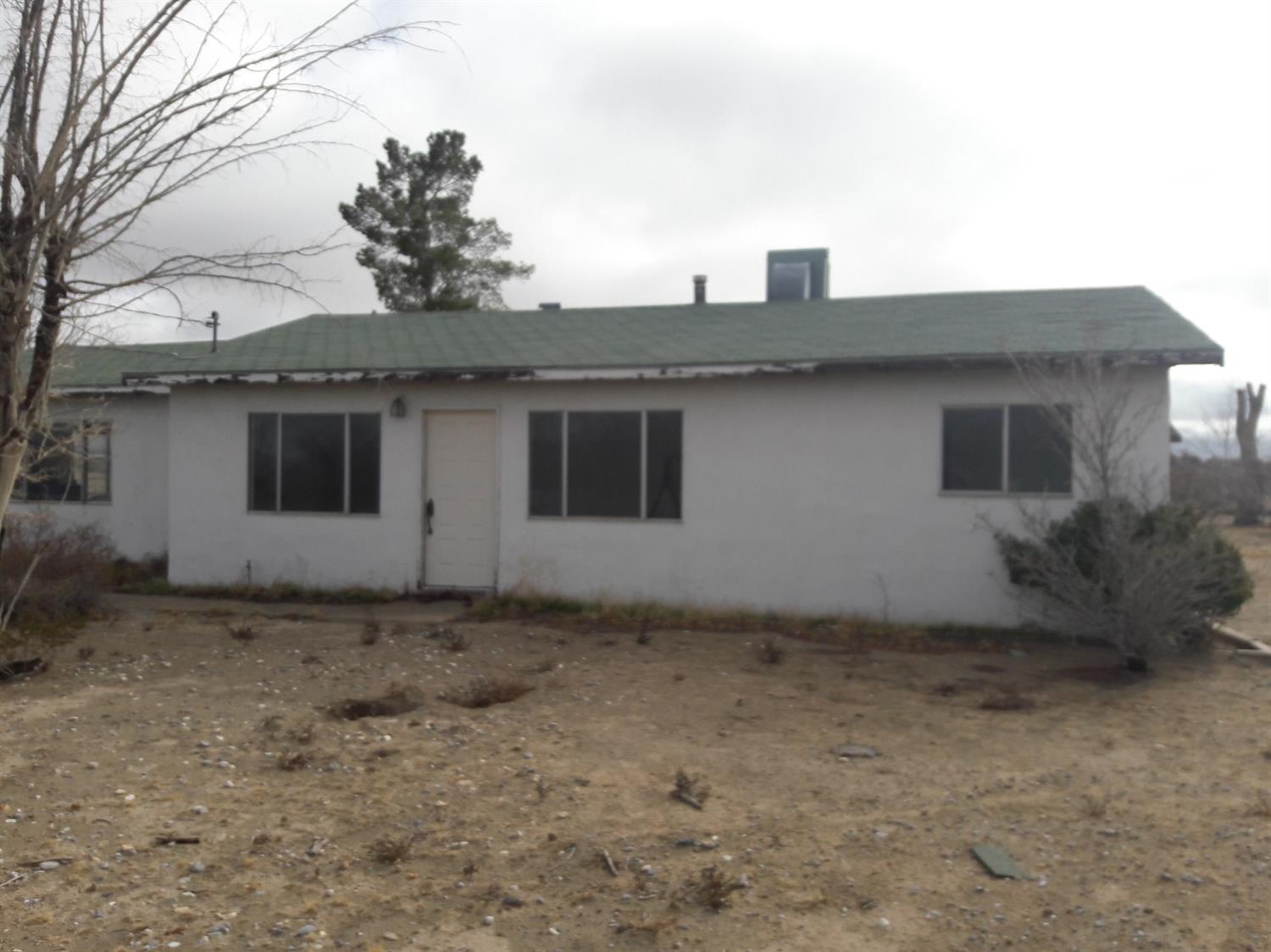 35889 Rabbit Springs Rd, Lucerne Valley, CA 92356 photo 14