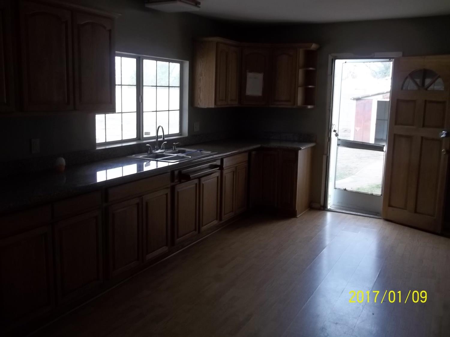 13226 Quapaw Rd, Apple Valley, CA 92308 photo 5