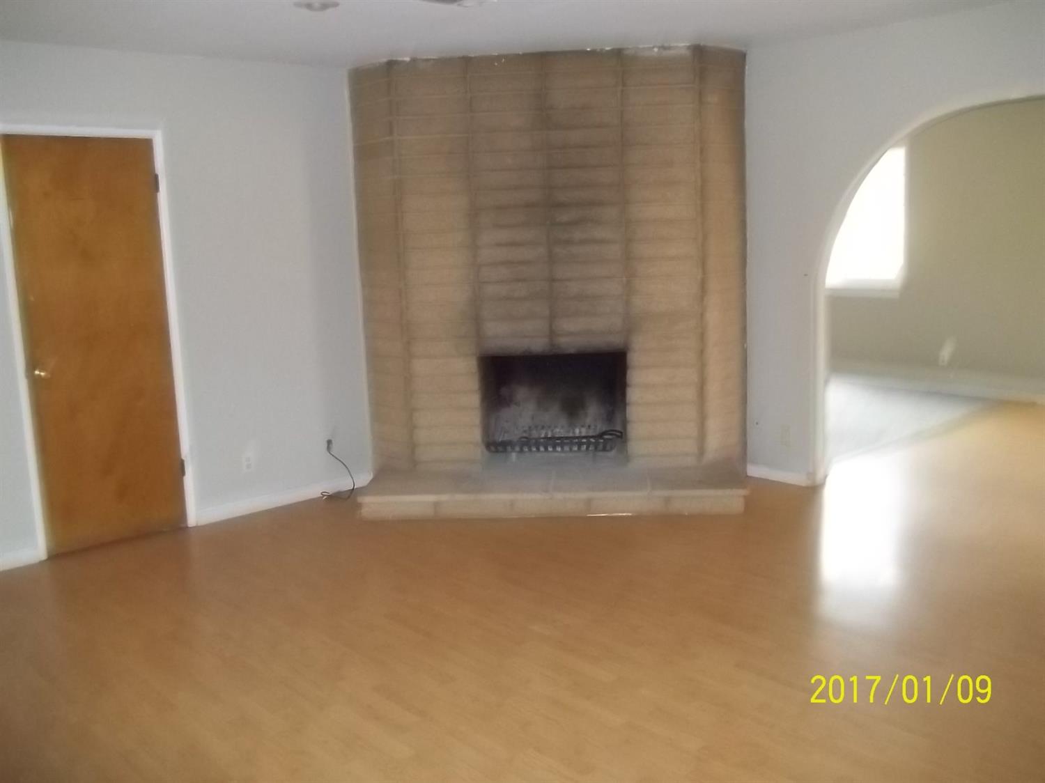 13226 Quapaw Rd, Apple Valley, CA 92308 photo 4