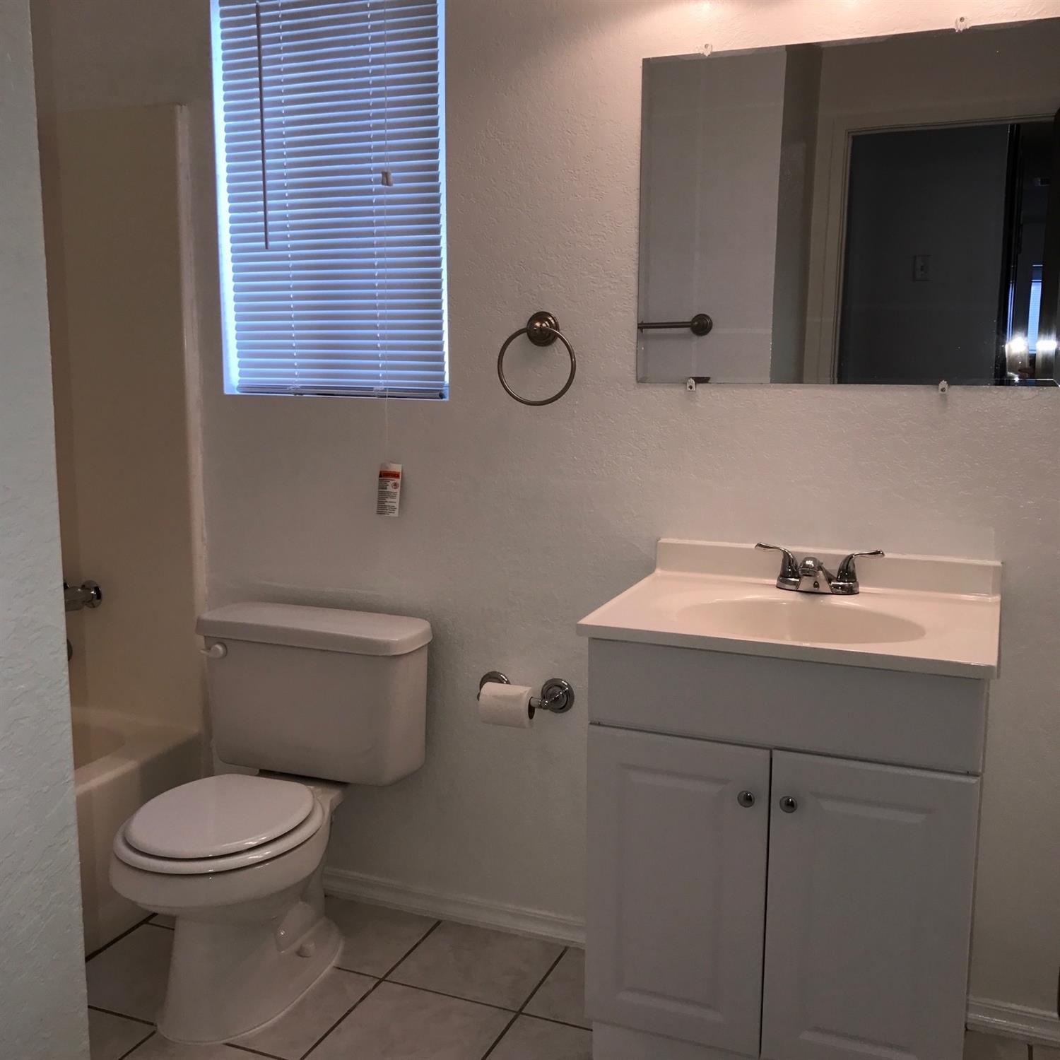 21236 Geronimo Rd, Apple Valley, CA 92308 photo 11