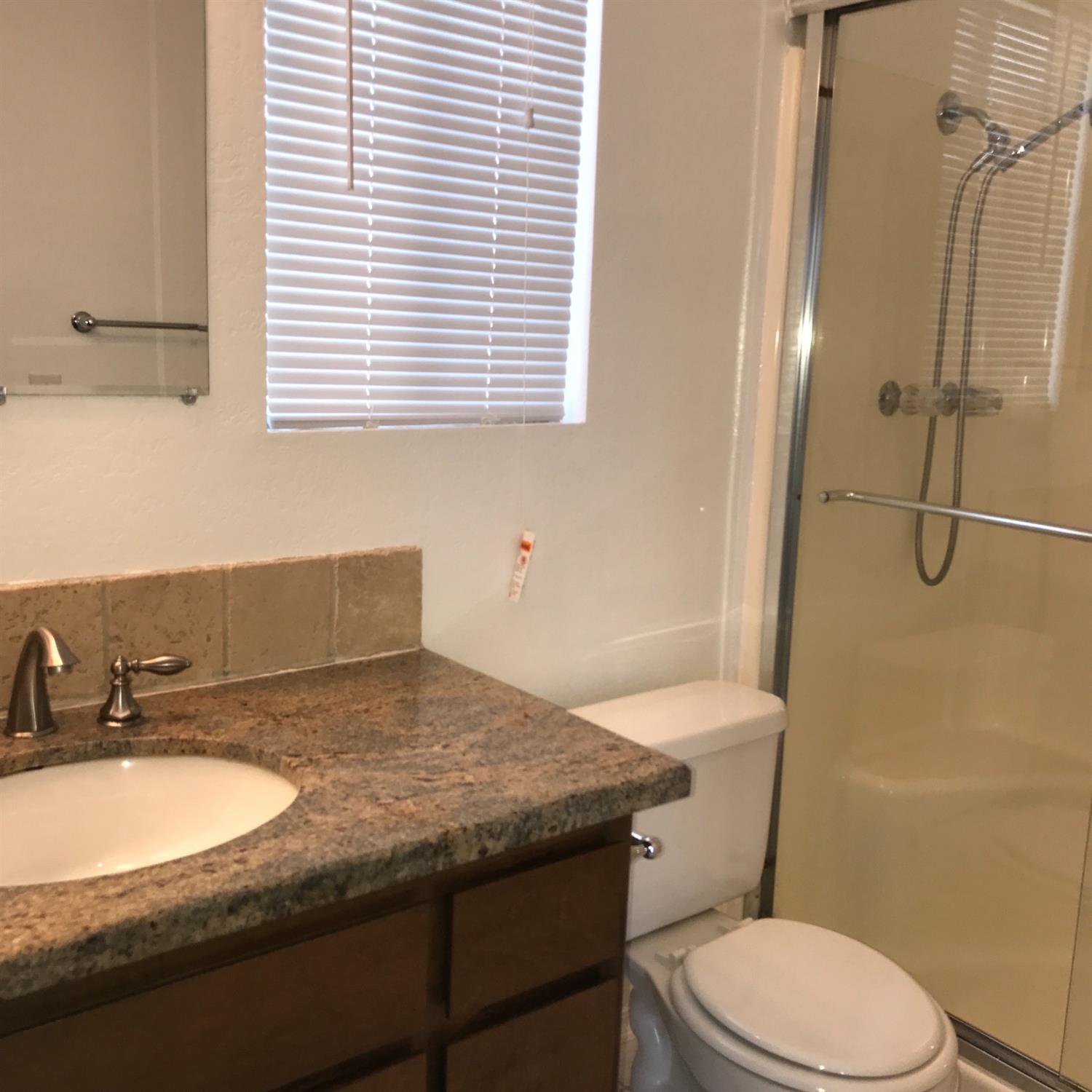 21236 Geronimo Rd, Apple Valley, CA 92308 photo 14
