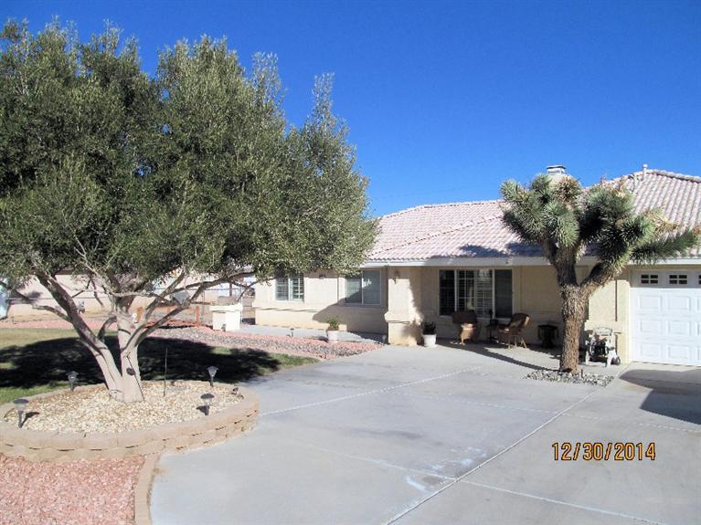 11409 Shangri La Ave, Hesperia, CA 92345 photo 1