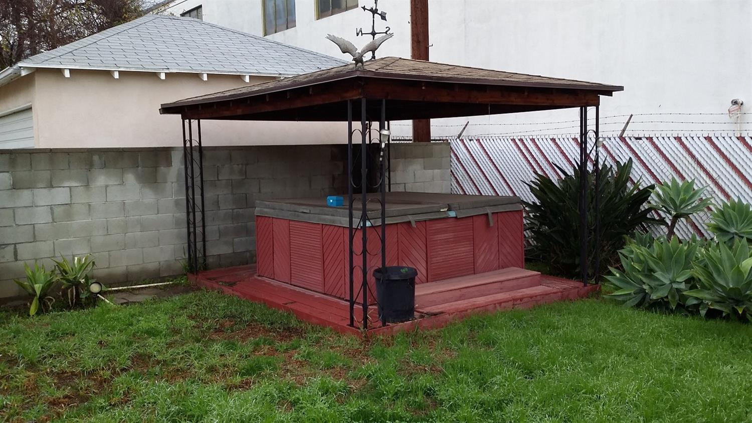 1056 Willard Ave, Glendale, CA 91201 photo 16