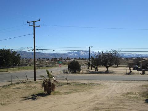 18220 Eucalyptus St, Hesperia, CA 92345 photo 31