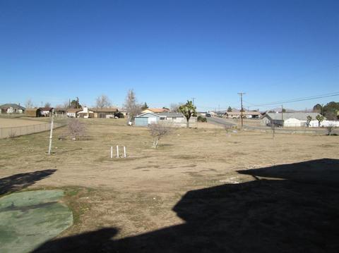 18220 Eucalyptus St, Hesperia, CA 92345 photo 28