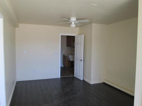 18220 Eucalyptus St, Hesperia, CA 92345 photo 25