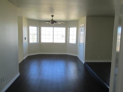 18220 Eucalyptus St, Hesperia, CA 92345 photo 14