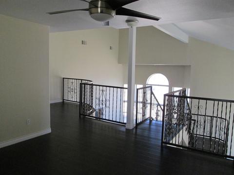 18220 Eucalyptus St, Hesperia, CA 92345 photo 12