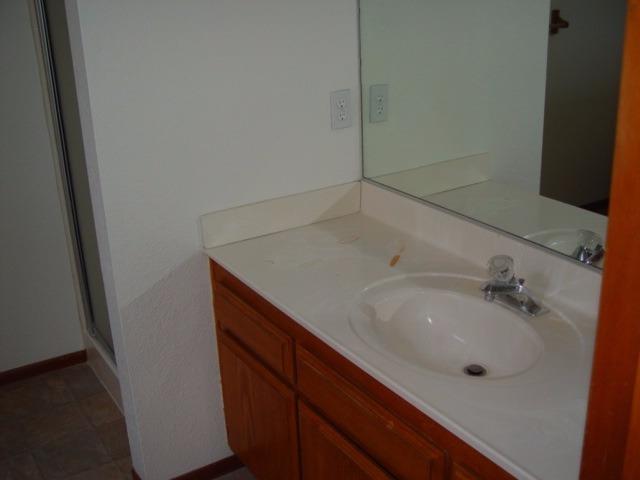 10399 Lakeshore Dr, Apple Valley, CA 92308 photo 13