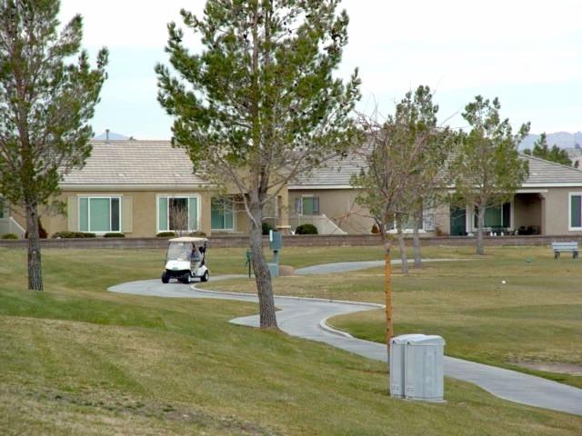 10399 Lakeshore Dr, Apple Valley, CA 92308 photo 27