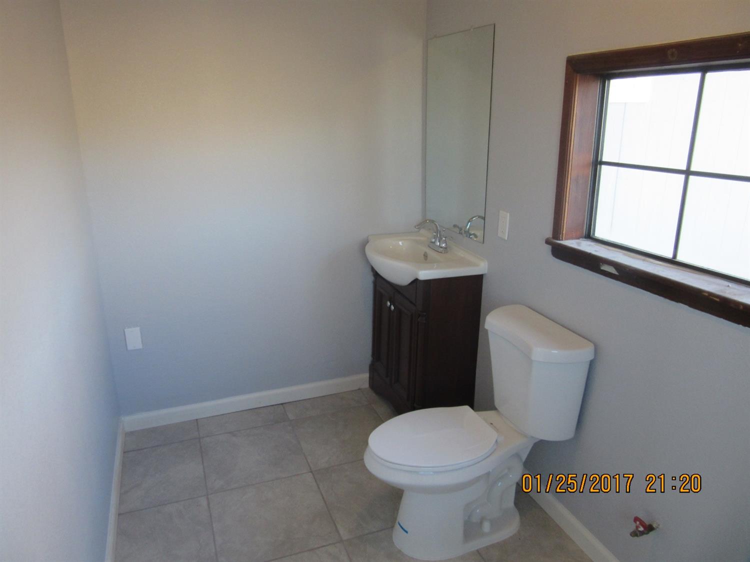 15090 Palm St, Hesperia, CA 92345 photo 20