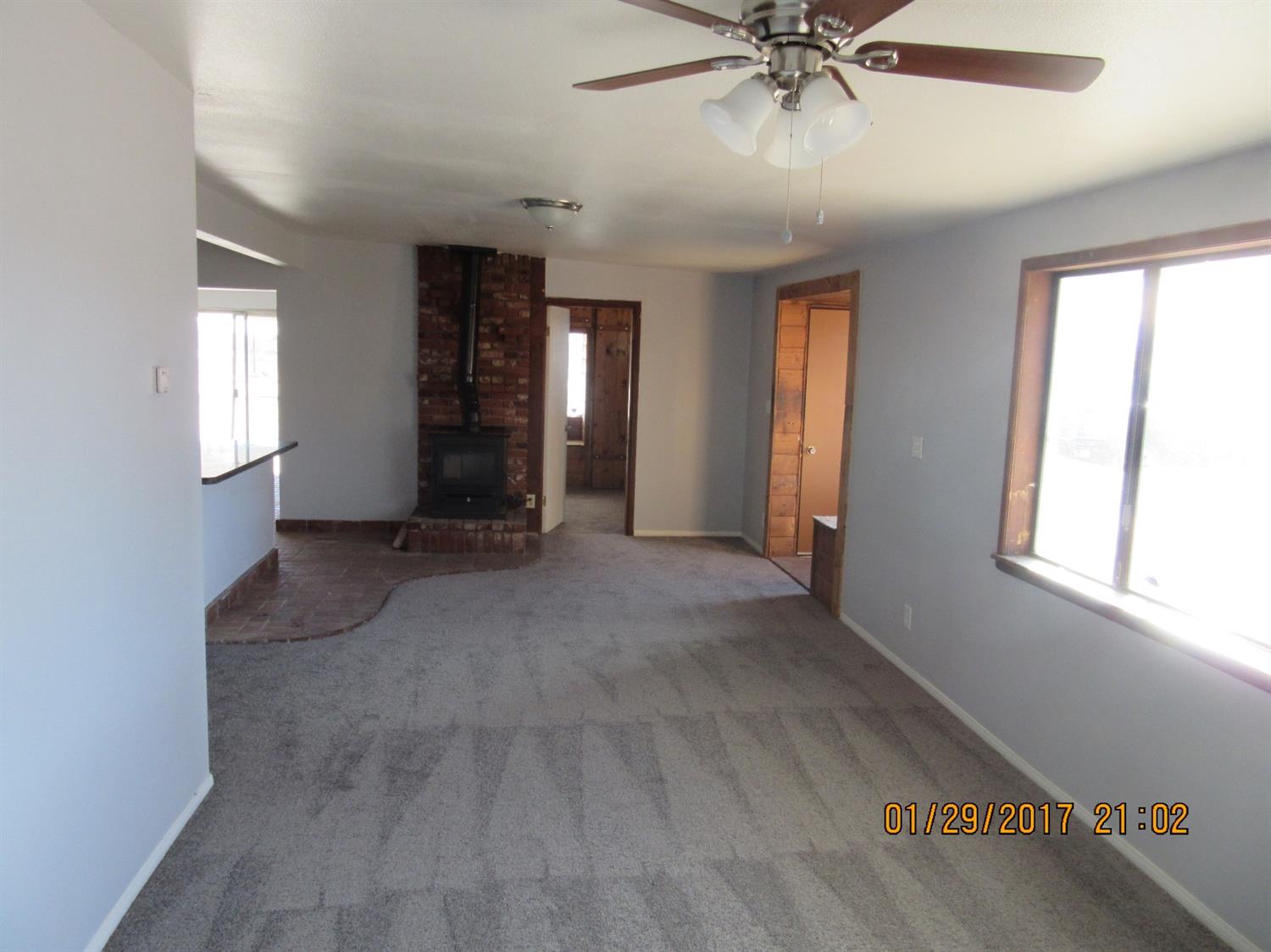 15090 Palm St, Hesperia, CA 92345 photo 7