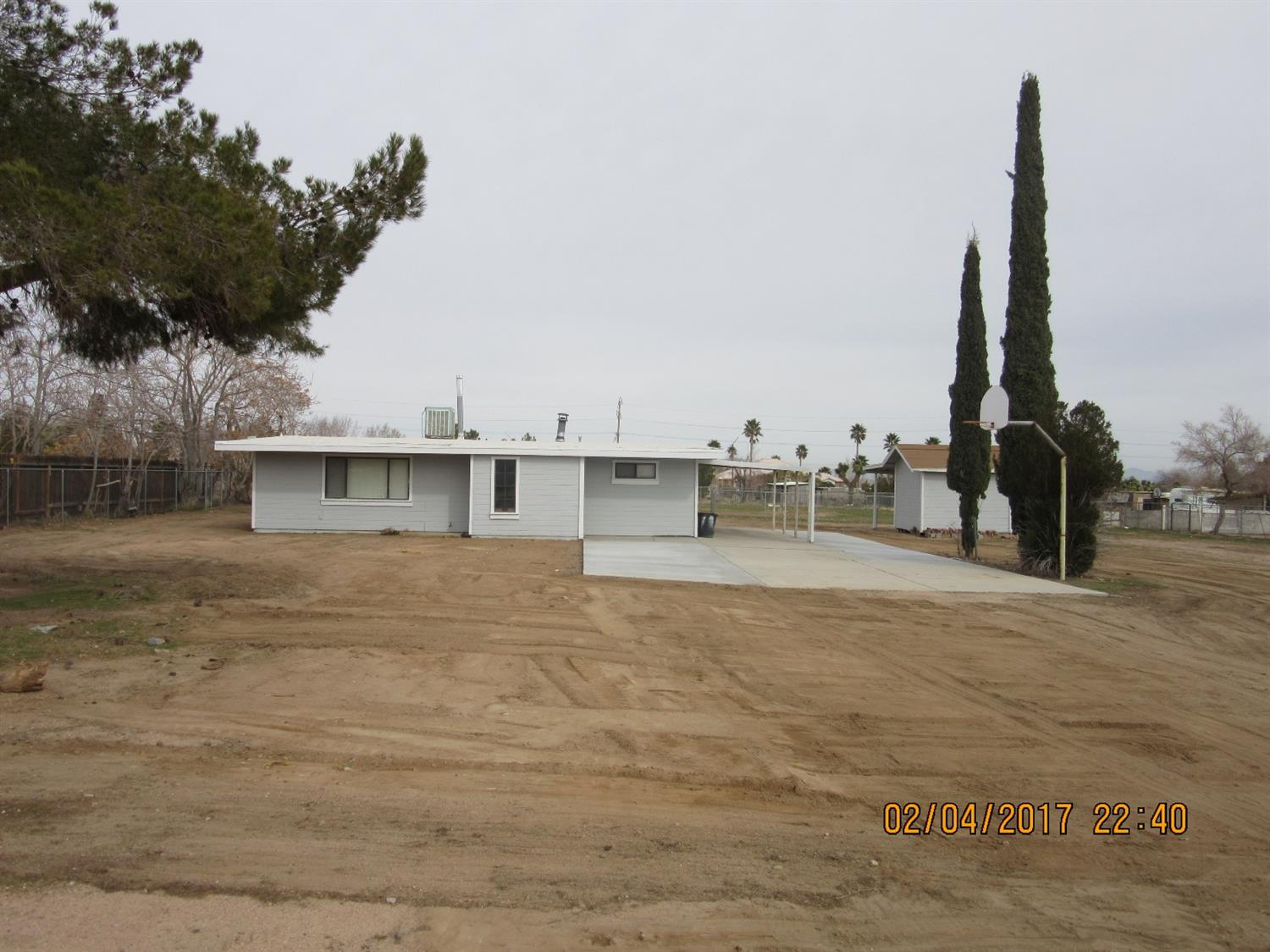 15090 Palm St, Hesperia, CA 92345 photo 34