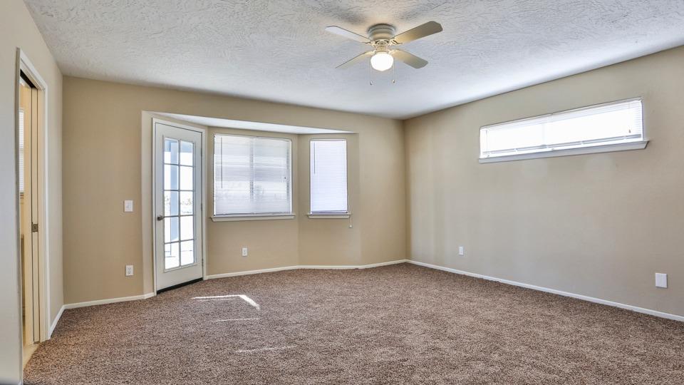 10925 Sonora Rd, Phelan, CA 92371 photo 27