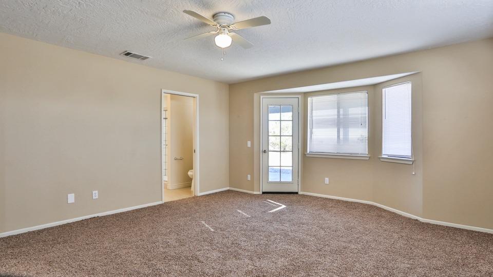 10925 Sonora Rd, Phelan, CA 92371 photo 28