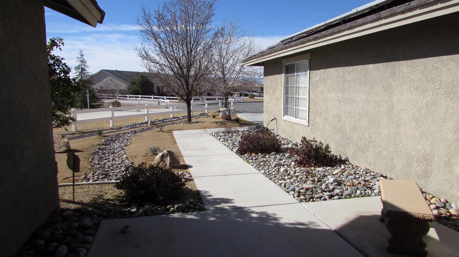 Undisclosed, Apple Valley, CA 92308 photo 35