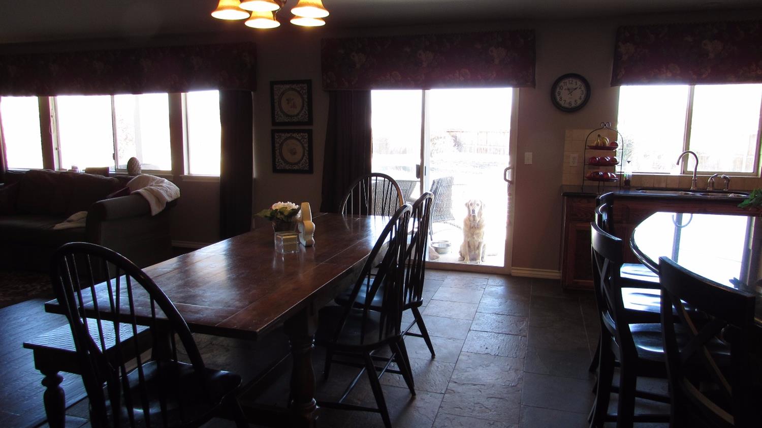 Undisclosed, Apple Valley, CA 92308 photo 14
