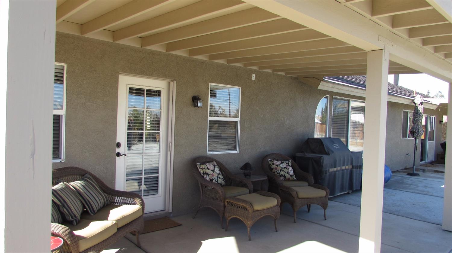 Undisclosed, Apple Valley, CA 92308 photo 7