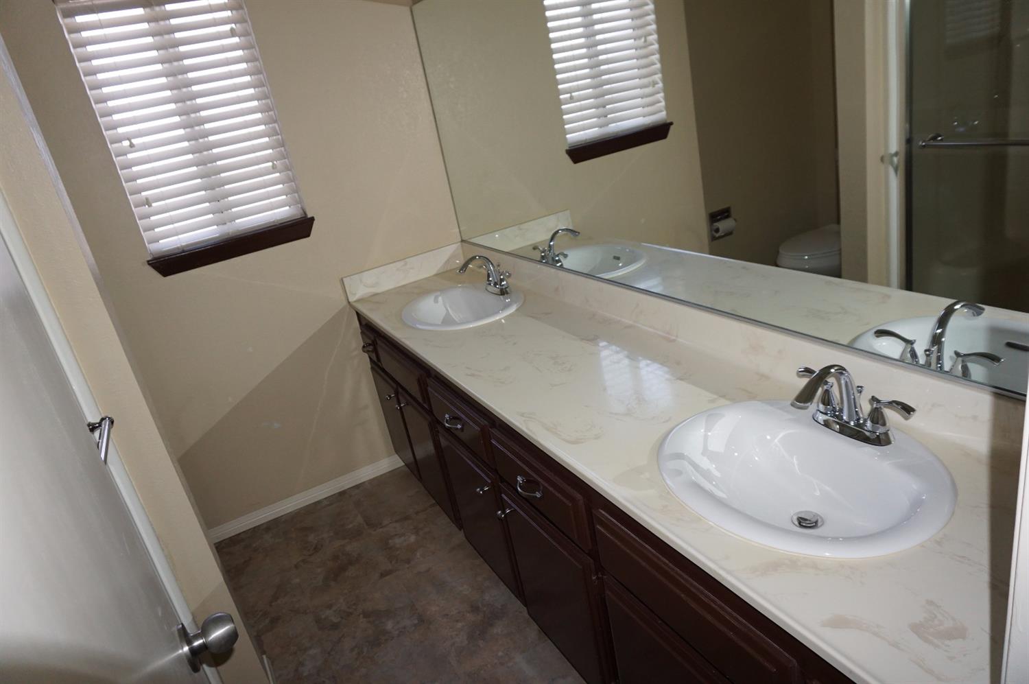 2031 Ruby Dr, Barstow, CA 92311 photo 16