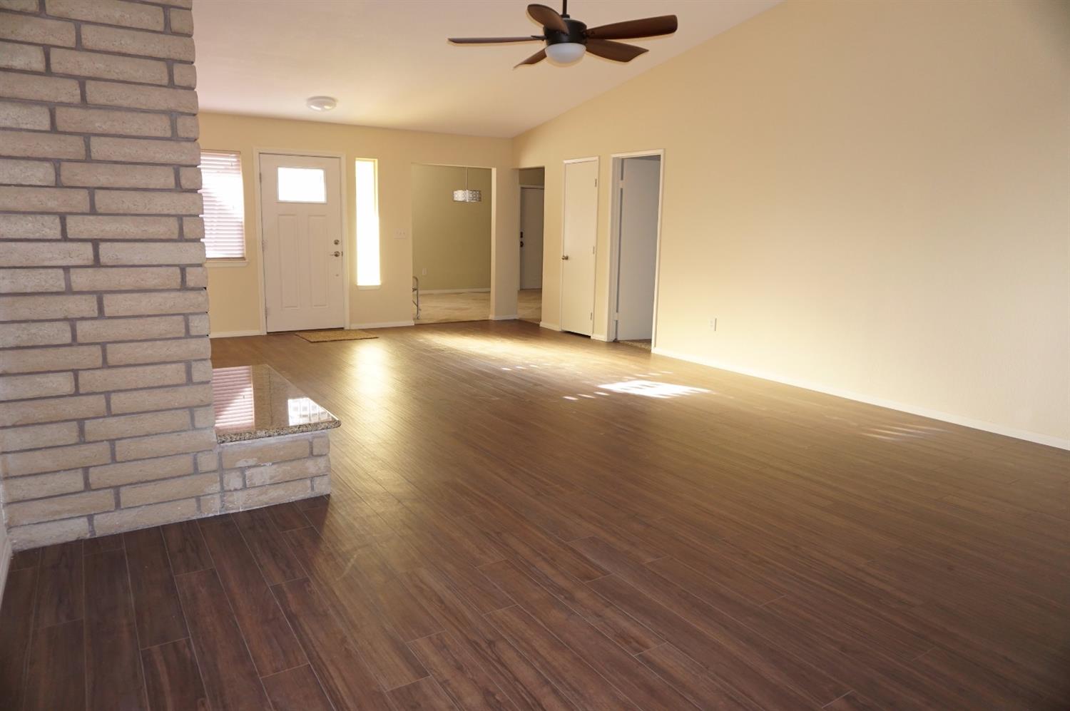 2031 Ruby Dr, Barstow, CA 92311 photo 8