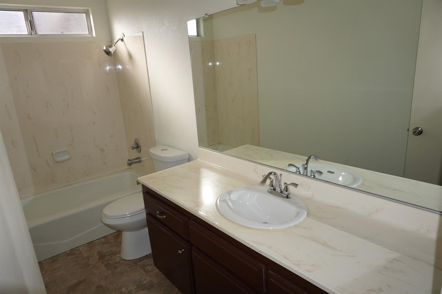 2031 Ruby Dr, Barstow, CA 92311 photo 18