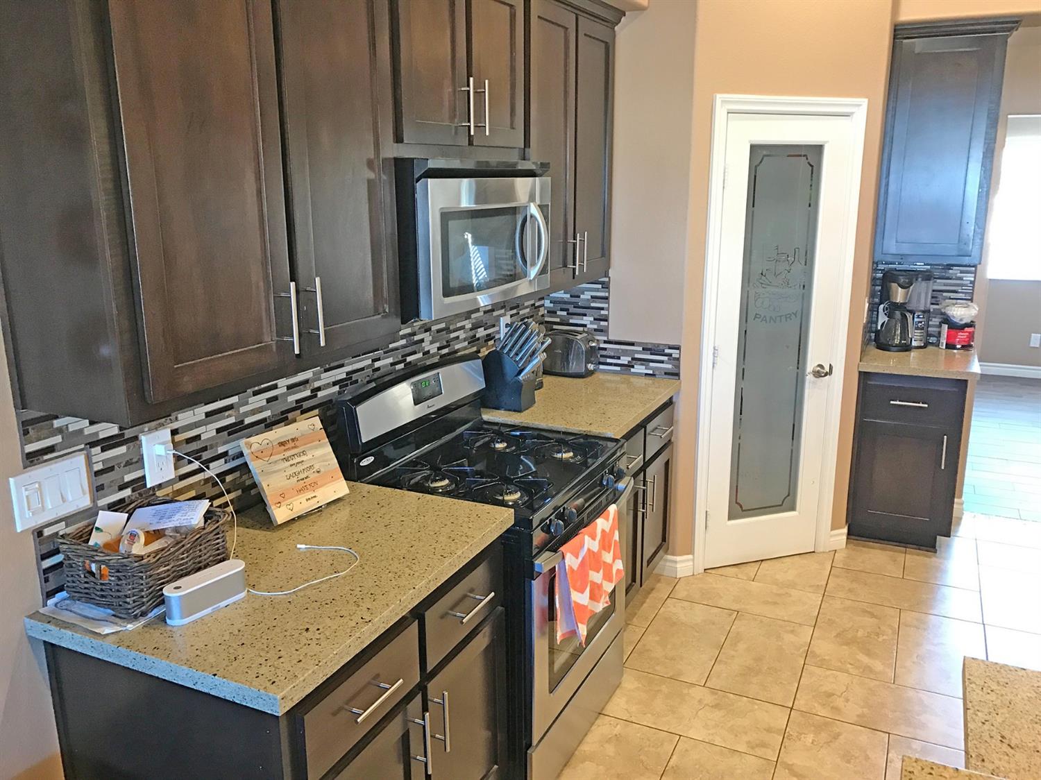 15030 Cedar St, Hesperia, CA 92345 photo 13