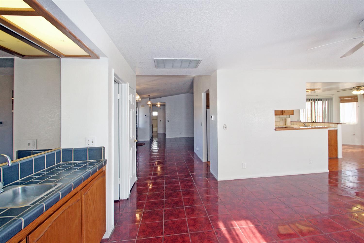 Undisclosed, Apple Valley, CA 92307 photo 12