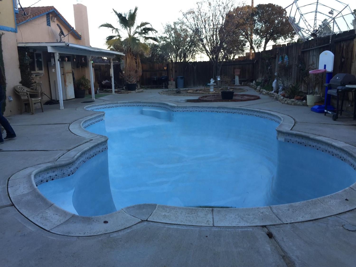 1408 Deanza St, Barstow, CA 92311 photo 4