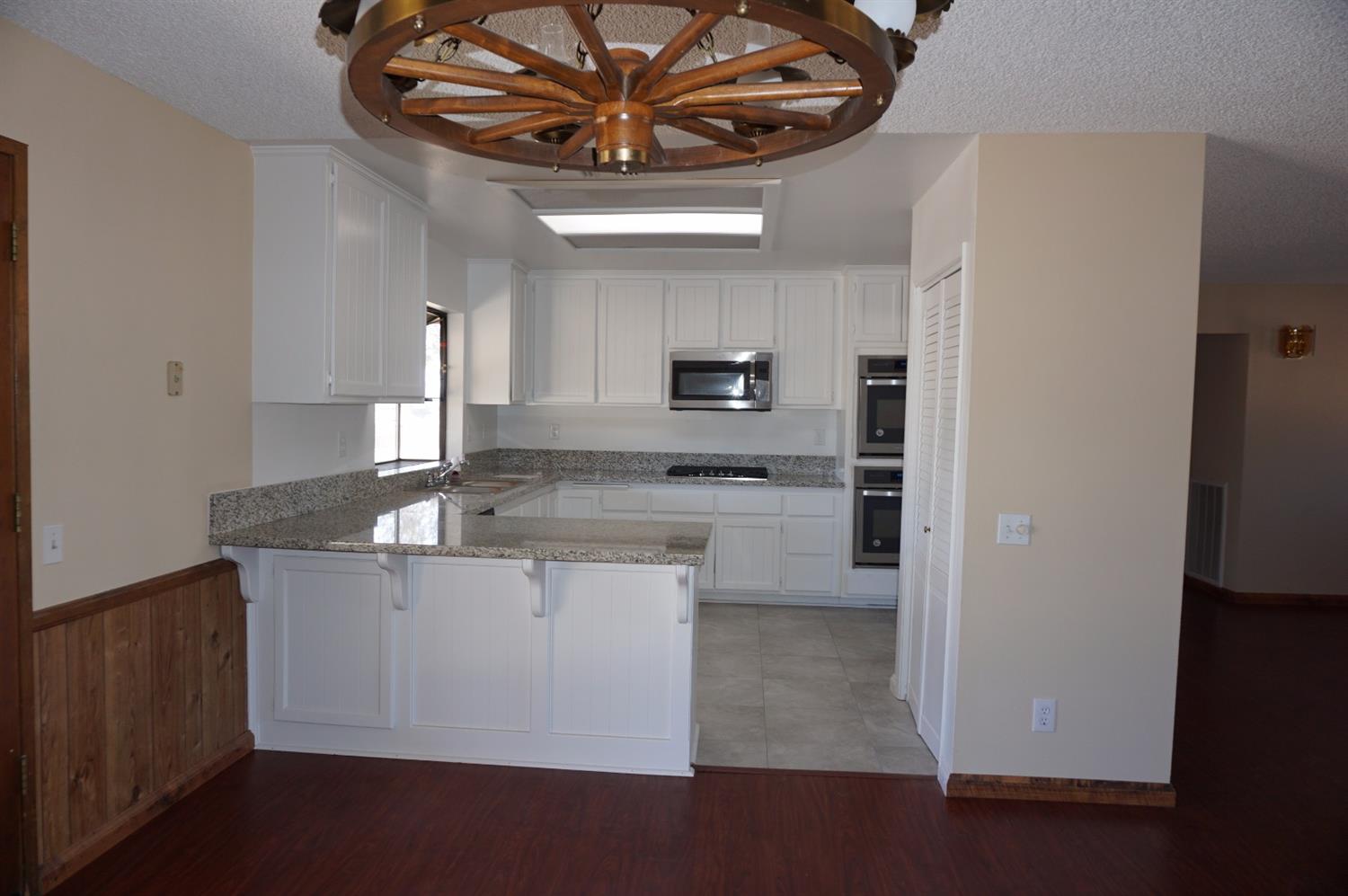 16225 Nosoni Rd, Apple Valley, CA 92307 photo 11