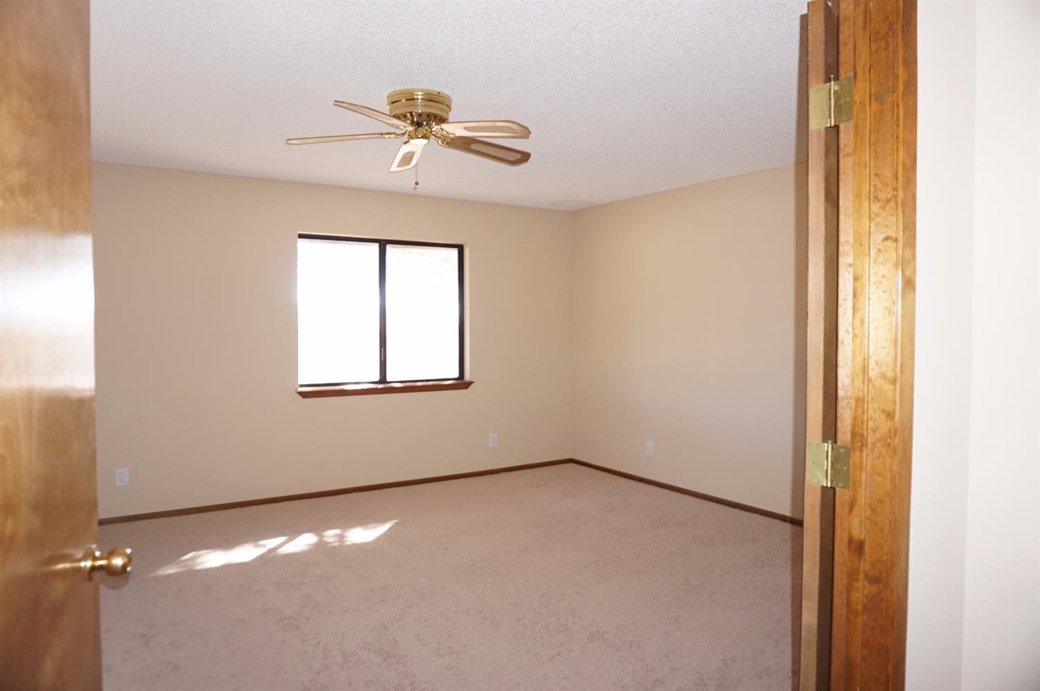 16225 Nosoni Rd, Apple Valley, CA 92307 photo 23