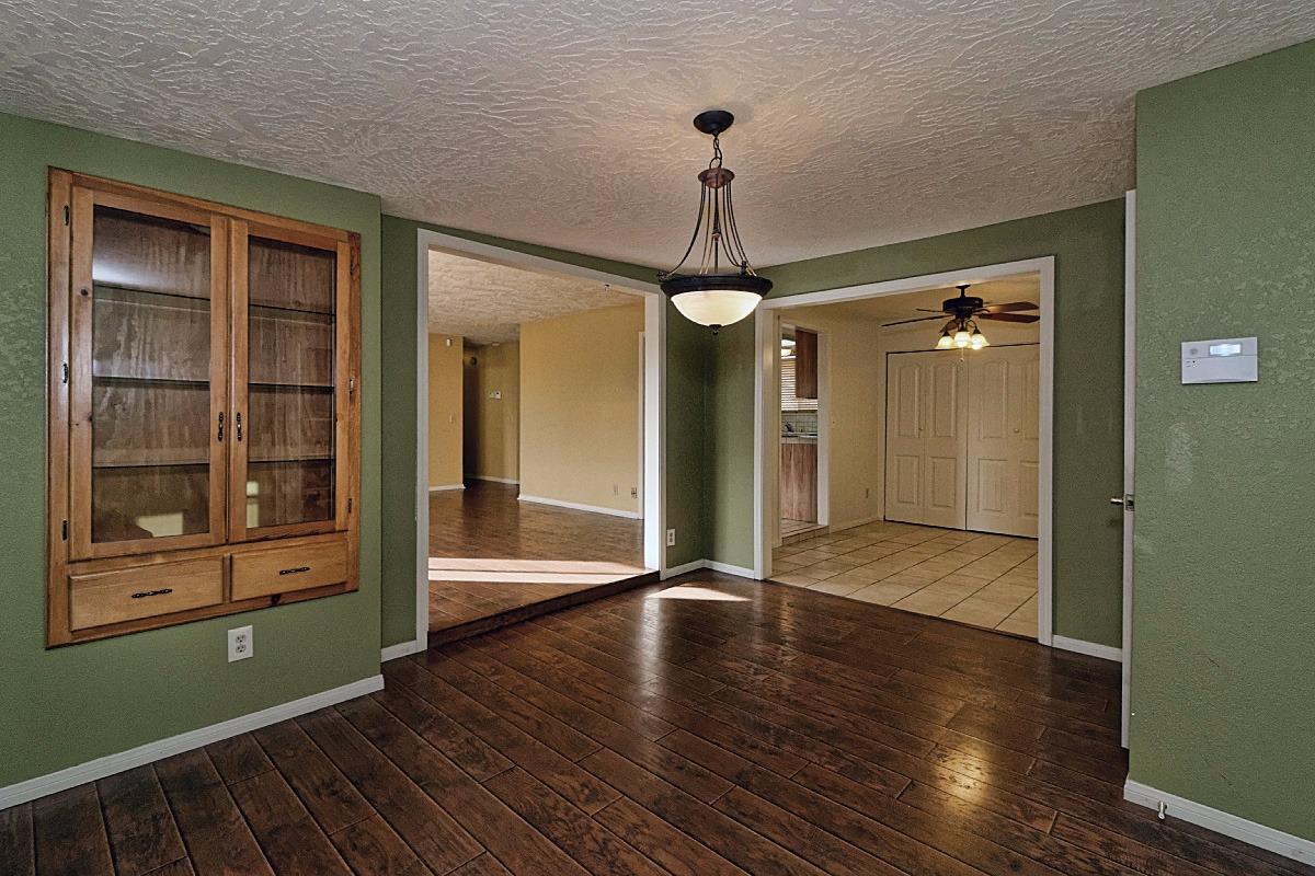 18017 Catalpa St, Hesperia, CA 92345 photo 23