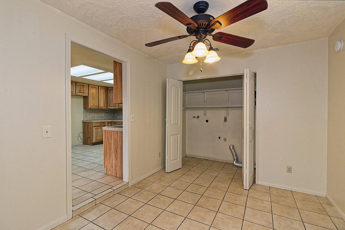 18017 Catalpa St, Hesperia, CA 92345 photo 15