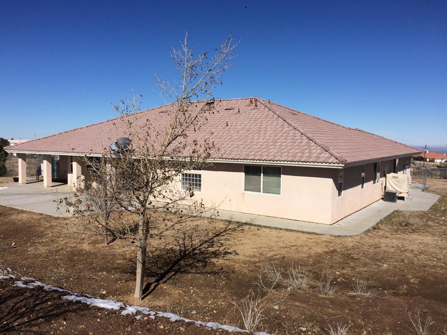 8124 Ailanthus St, Phelan, CA 92371 photo 16