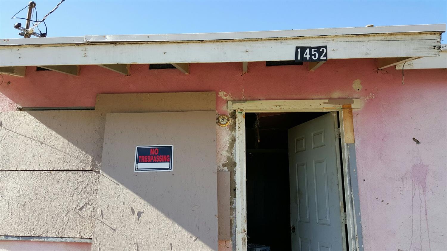 1452 Mesa Dr, Barstow, CA 92311 photo 5