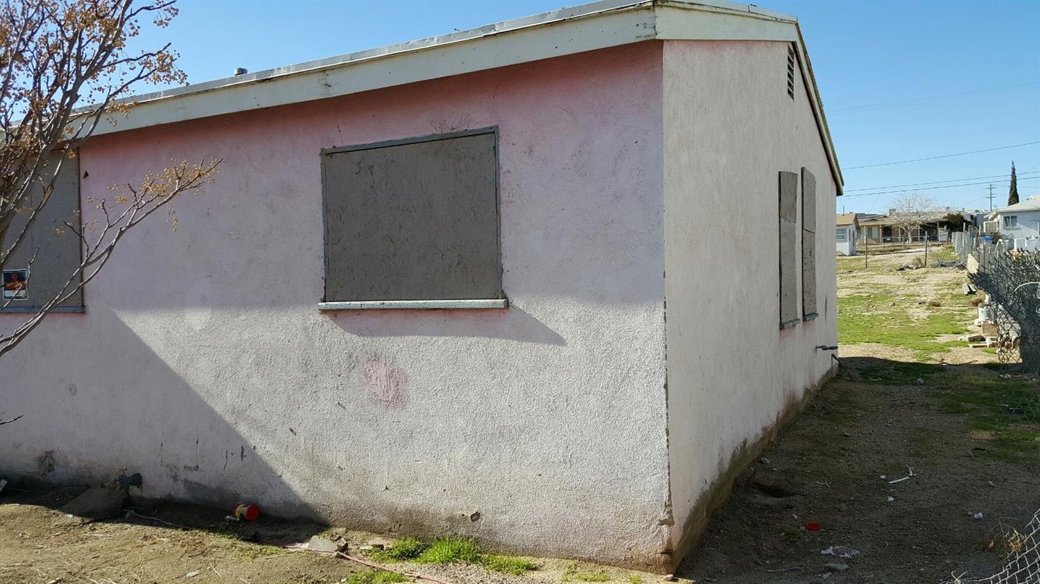 1452 Mesa Dr, Barstow, CA 92311 photo 1