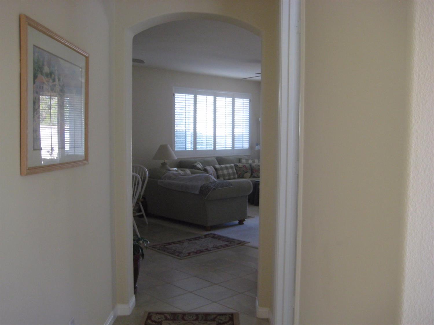 19698 Lucaya Ct, Apple Valley, CA 92308 photo 9