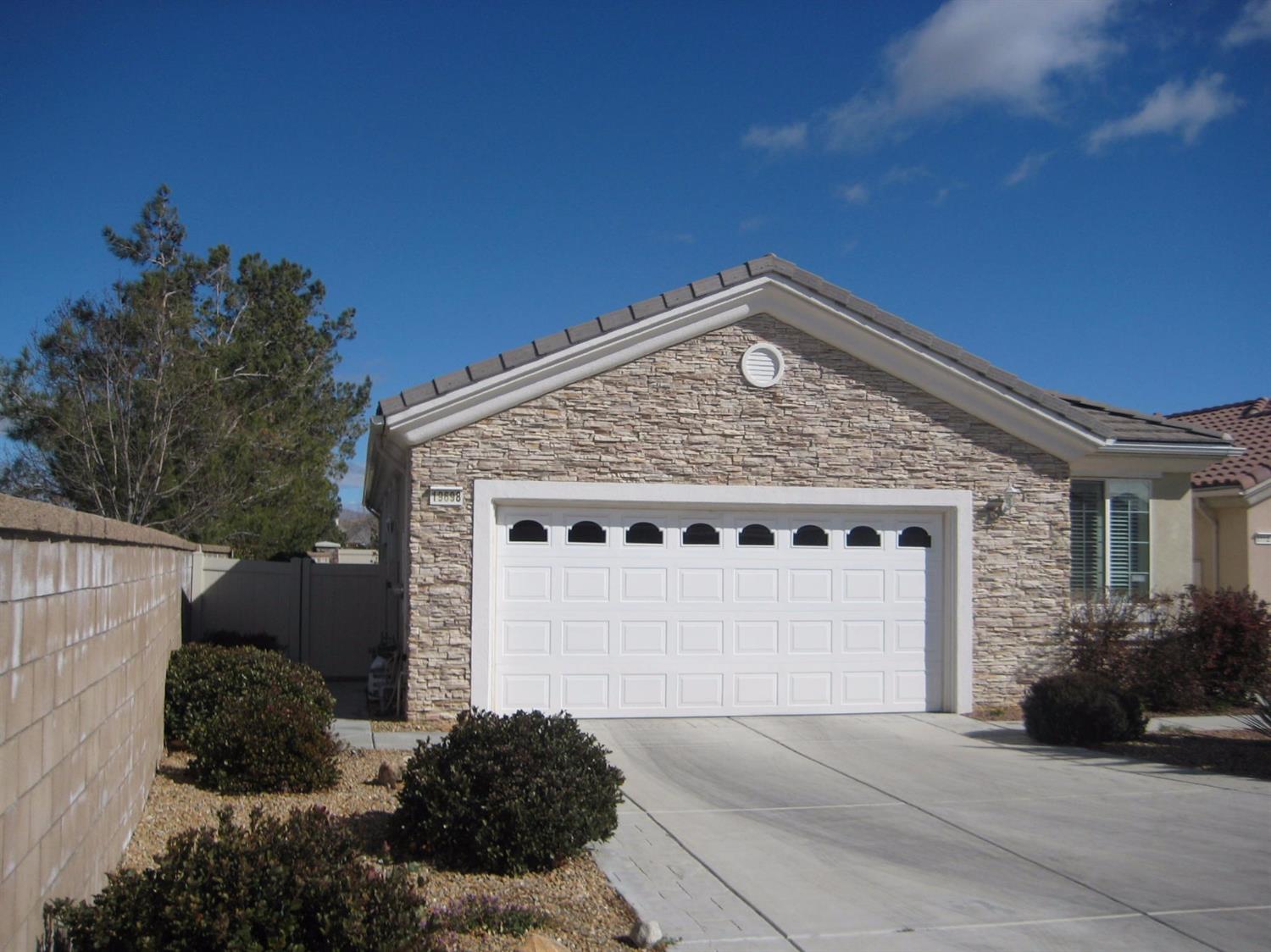 19698 Lucaya Ct, Apple Valley, CA 92308 photo 5