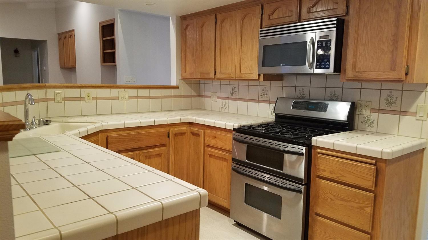 19310 Oneida Rd, Apple Valley, CA 92307 photo 6