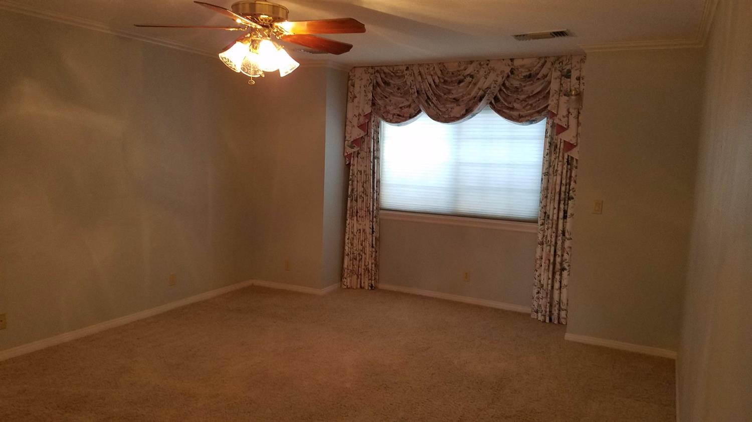 19310 Oneida Rd, Apple Valley, CA 92307 photo 4