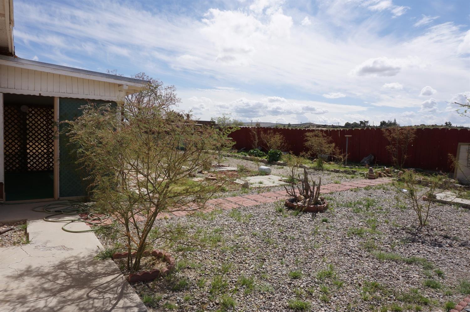 25319 Jade Rd, Barstow, CA 92311 photo 27