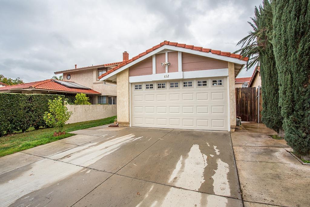 832 Cisco St, Colton, CA 92324 photo 3