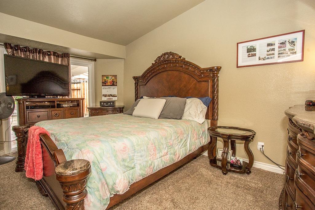 832 Cisco St, Colton, CA 92324 photo 21