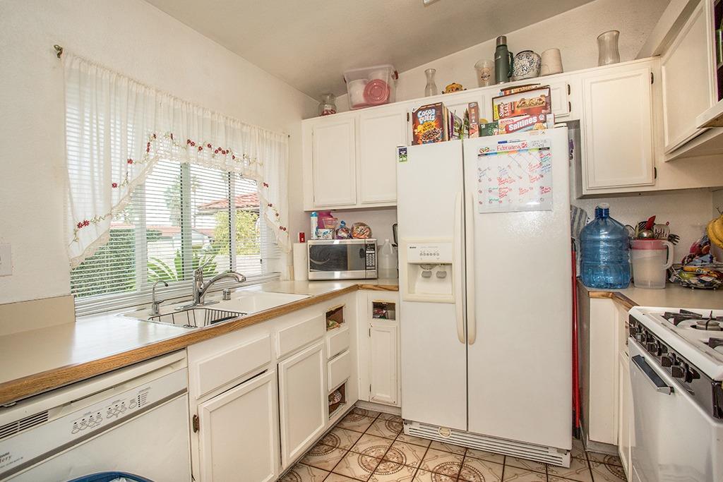 832 Cisco St, Colton, CA 92324 photo 20