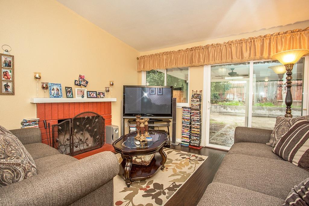 832 Cisco St, Colton, CA 92324 photo 13