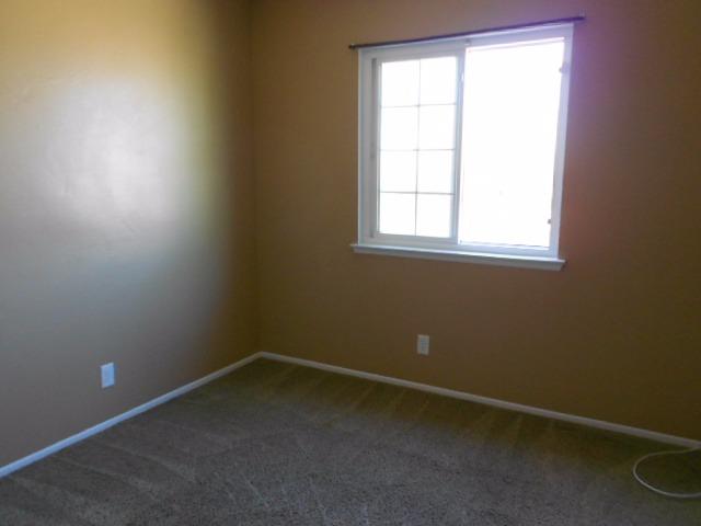 10848 Toltec Dr, Apple Valley, CA 92308 photo 18