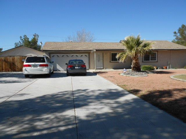 10848 Toltec Dr, Apple Valley, CA 92308 photo 4