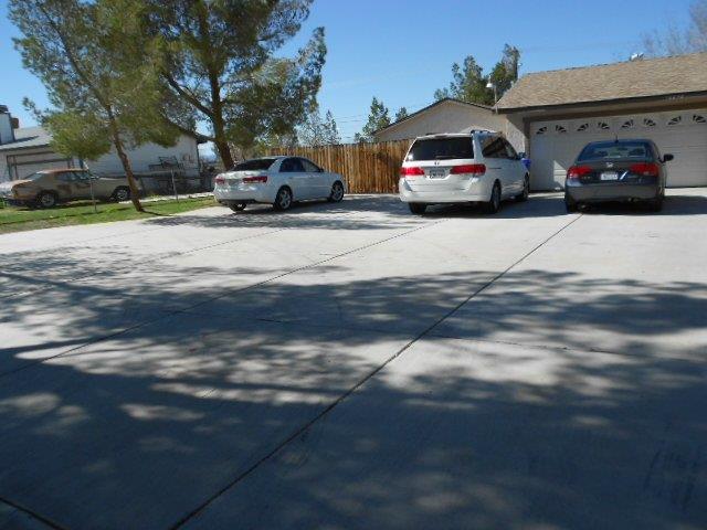 10848 Toltec Dr, Apple Valley, CA 92308 photo 5