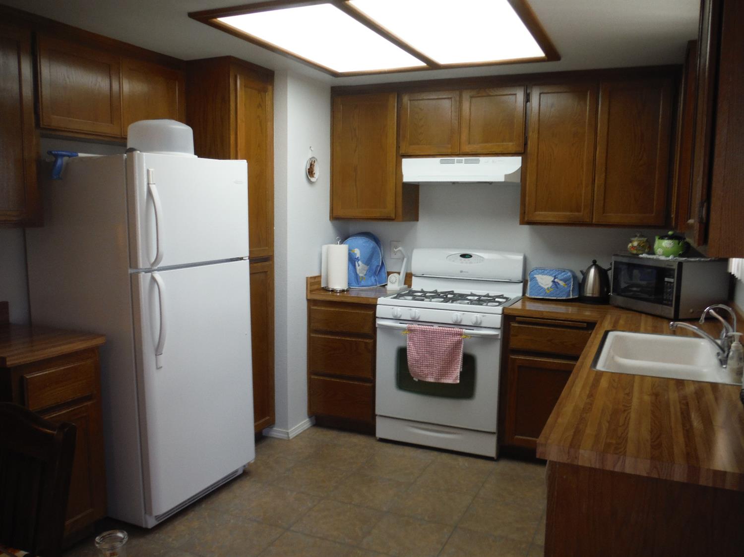 Undisclosed, Hesperia, CA 92345 photo 12